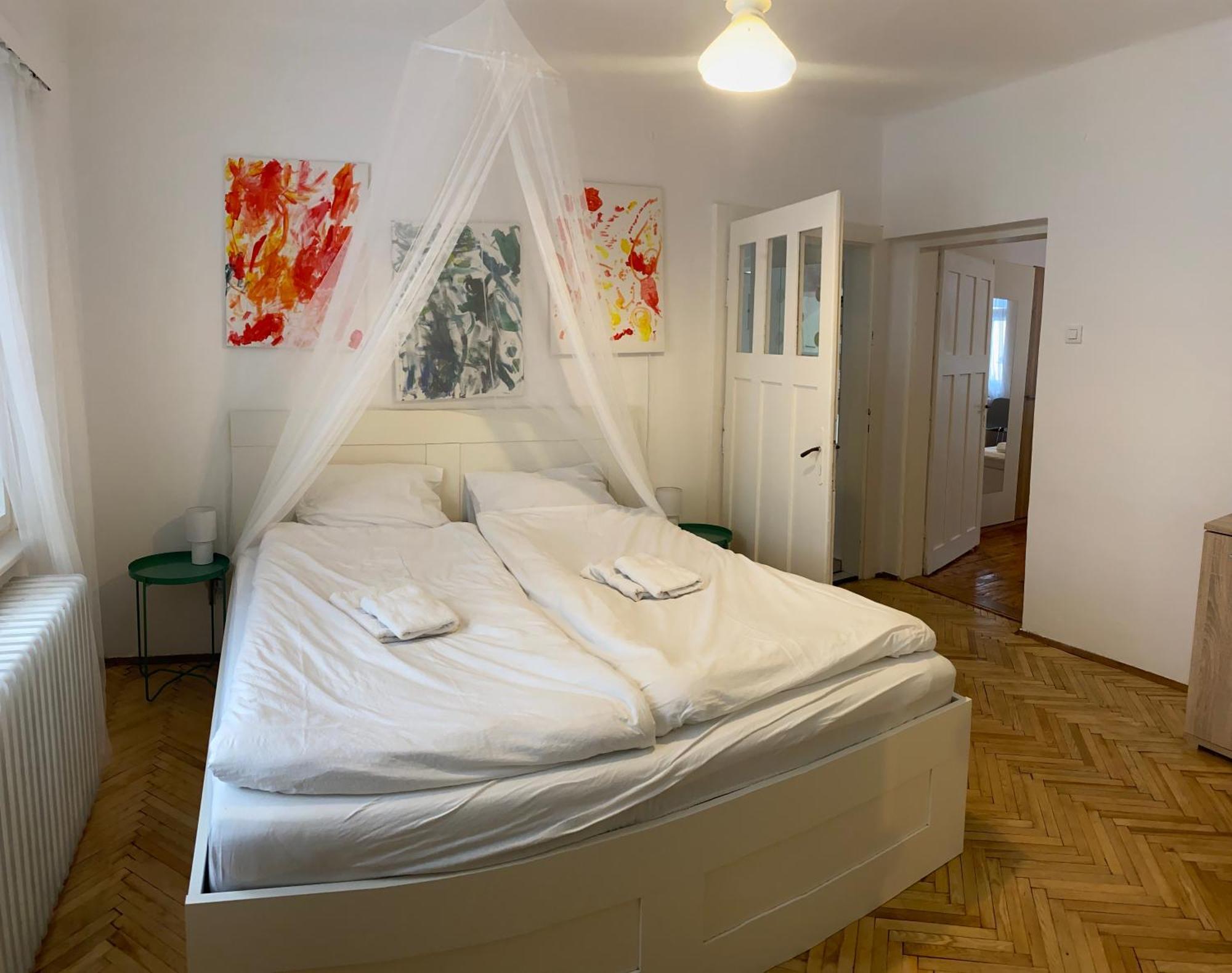 Majolika Haz Lägenhet Sopron Exteriör bild